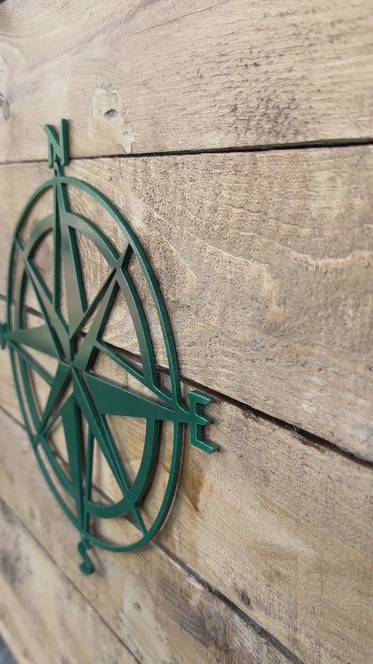 Dark green Metal Compass Rose Wall Decor